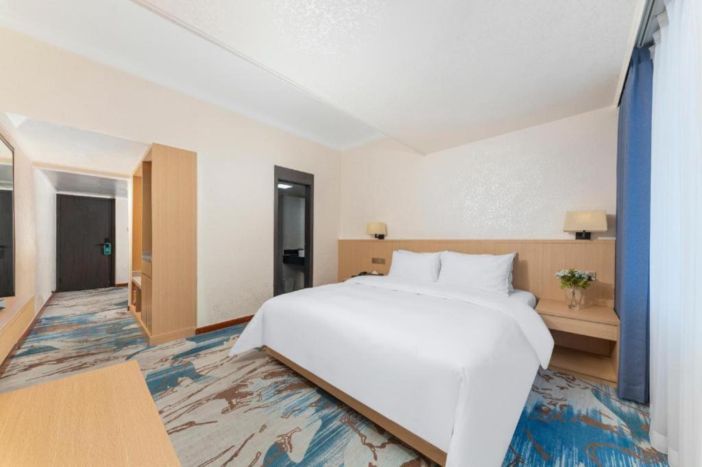 Movie Star Hotel Canton Esterno foto